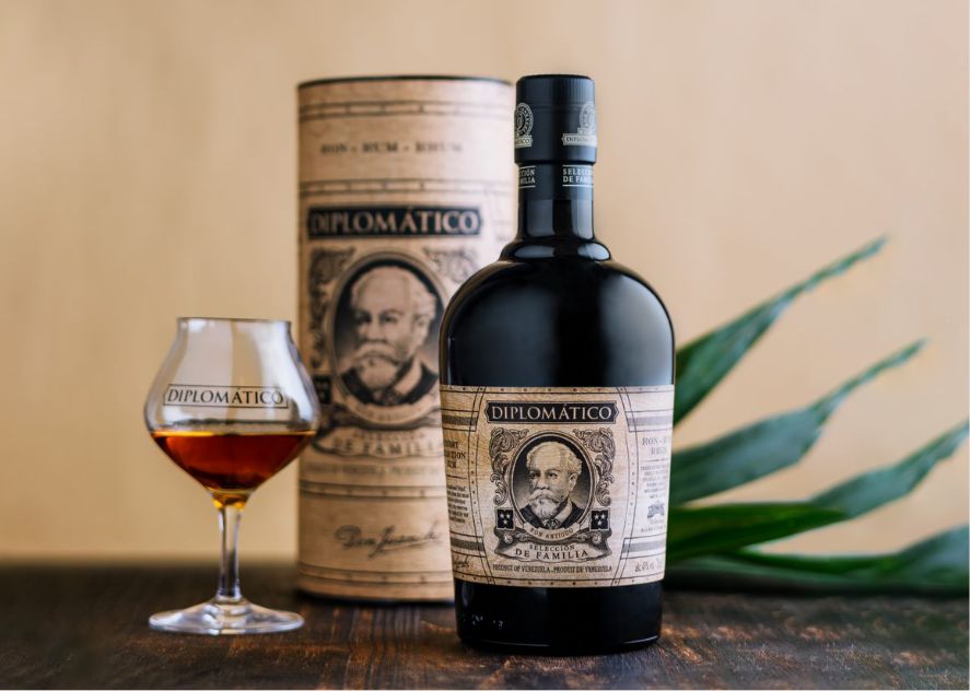 Diplomatico Reserva Exclusiva avec coffret Rum 0,70L (40% Vol.) -  Diplomatico - Rhum